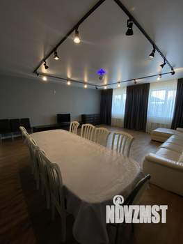 Дом 290м², 2-этажный, посуточно,