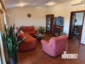 Таунхаус 200м², 2-этажный, участок 4 сот.