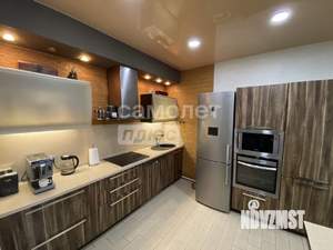 Таунхаус 222м², 3-этажный, участок 1 сот.