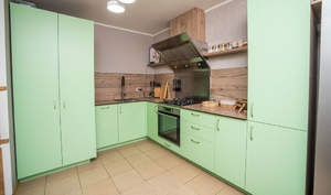 Дом 458м², 2-этажный, участок 915 сот.