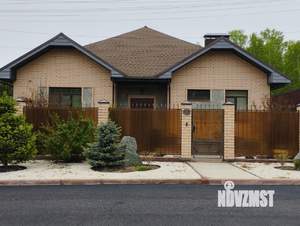 Коттедж 350м², 2-этажный, участок 19 сот.