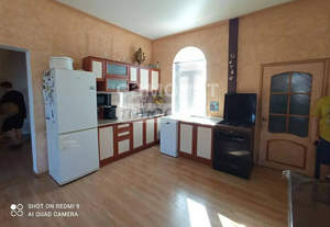 Дом 269м², 3-этажный, участок 4 сот.