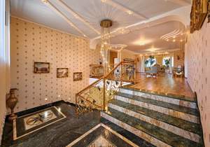 Дом 811м², 3-этажный, участок 37 сот.