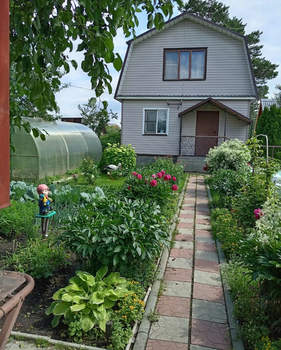 Дом 64м², 2-этажный, участок 6 сот.