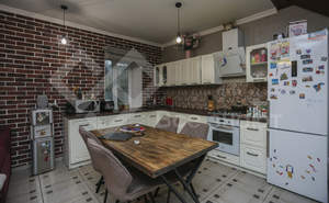 Дом 98м², 2-этажный, участок 5 сот.