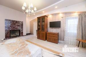 Дом 338м², 3-этажный, участок 8 сот.