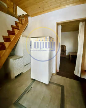 Дом 15м², 2-этажный, участок 6 сот.