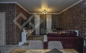 Дом 98м², 2-этажный, участок 5 сот.