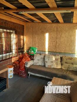 Дом 30м², 2-этажный, участок 4 сот.