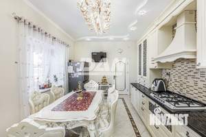 Коттедж 502м², 3-этажный, участок 20 сот.