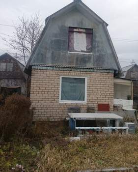 Дом 24м², 2-этажный, участок 4 сот.