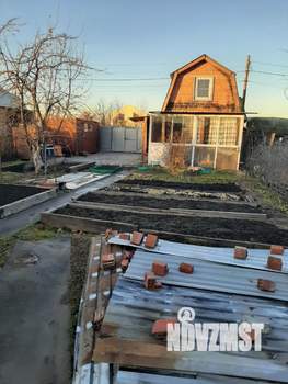 Дом 30м², 2-этажный, участок 4 сот.