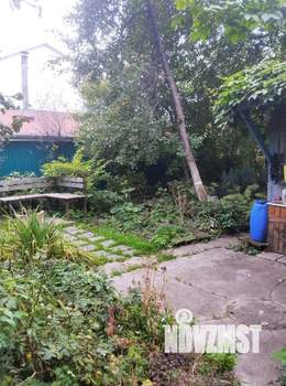 Дом 25м², 2-этажный, участок 4 сот.