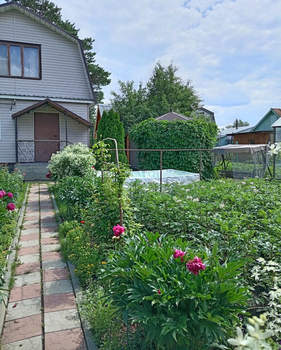 Дом 64м², 2-этажный, участок 6 сот.