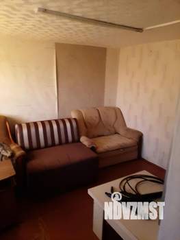 Дом 30м², 2-этажный, участок 4 сот.