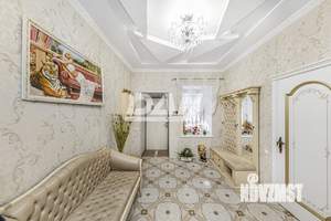 Коттедж 502м², 3-этажный, участок 20 сот.