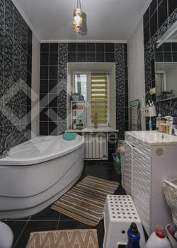 Дом 98м², 2-этажный, участок 5 сот.