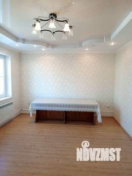 Коттедж 185м², 2-этажный, участок 7 сот.