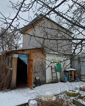 Дом 16м², 2-этажный, участок 6 сот.