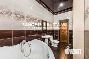 Дом 329м², 2-этажный, участок 6 сот.