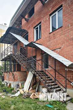 Дом 720м², 3-этажный, участок 6 сот.