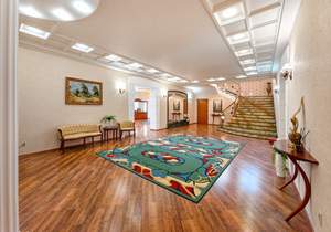 Дом 811м², 3-этажный, участок 37 сот.