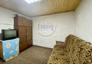 Дом 15м², 2-этажный, участок 6 сот.