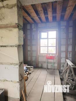 Дом 60м², 2-этажный, участок 9 сот.