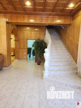 Дом 400м², 2-этажный, участок 12 сот.