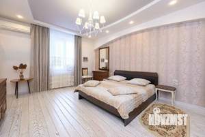 Дом 338м², 3-этажный, участок 8 сот.