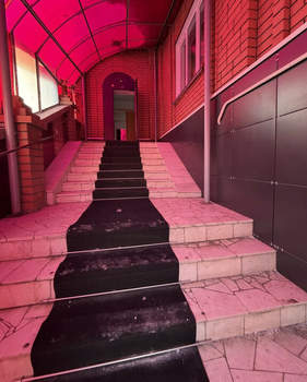 Дом 463м&sup2;, 3-этажный, на длительный срок, 