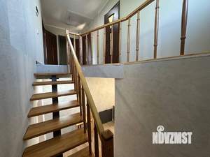 Дом 190м&sup2;, 2-этажный, на длительный срок, 