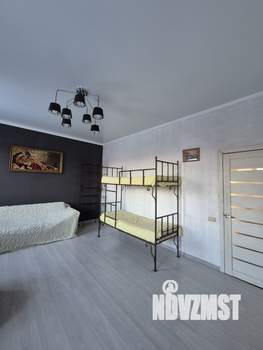 Дом 140м&sup2;, 3-этажный, на длительный срок, 