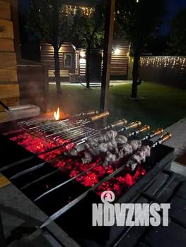 Дом 200м&sup2;, 2-этажный, посуточно, 