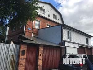 Дом 350м&sup2;, 3-этажный, посуточно, 