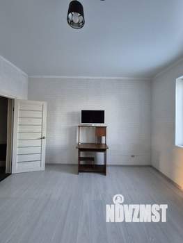 Дом 140м&sup2;, 3-этажный, на длительный срок, 