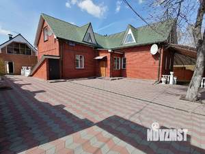 Дом 357м&sup2;, 3-этажный, посуточно, 