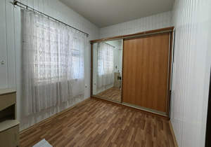 Дом 463м&sup2;, 3-этажный, на длительный срок, 