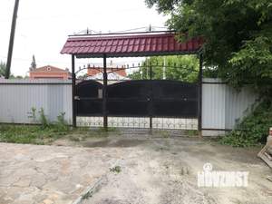 Дом 180м&sup2;, 1-этажный, на длительный срок, 