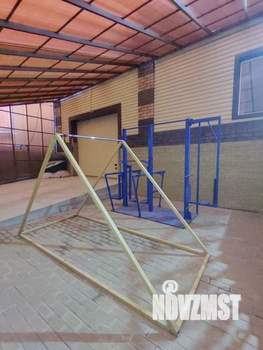 Дом 200м&sup2;, 2-этажный, посуточно, 