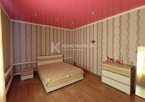 Дом 463м², 3-этажный, на длительный срок, 