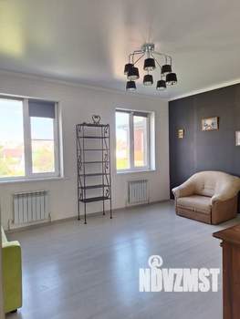 Коттедж 140м², 3-этажный, на длительный срок, 