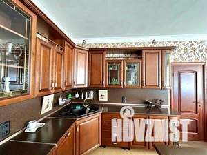 Дом 450м², 3-этажный, на длительный срок, 