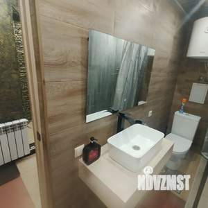 Дом 37м², 2-этажный, посуточно, 