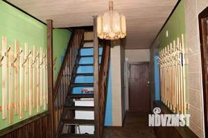 Дом 350м&sup2;, 3-этажный, посуточно, 