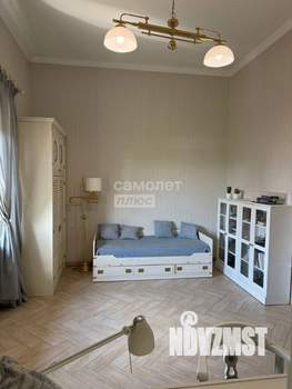 Коттедж 281м&sup2;, 2-этажный, на длительный срок, 