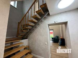 Дом 190м&sup2;, 2-этажный, на длительный срок, 