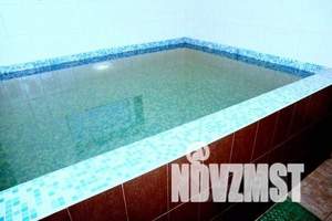 Дом 350м&sup2;, 3-этажный, посуточно, 