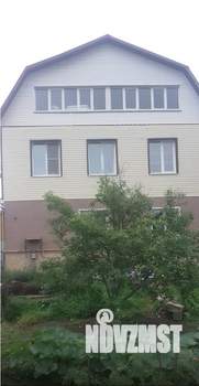 Дом 140м², 3-этажный, на длительный срок, 