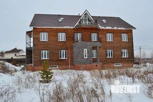 Коттедж 826м&sup2;, 3-этажный, участок 14 сот.  